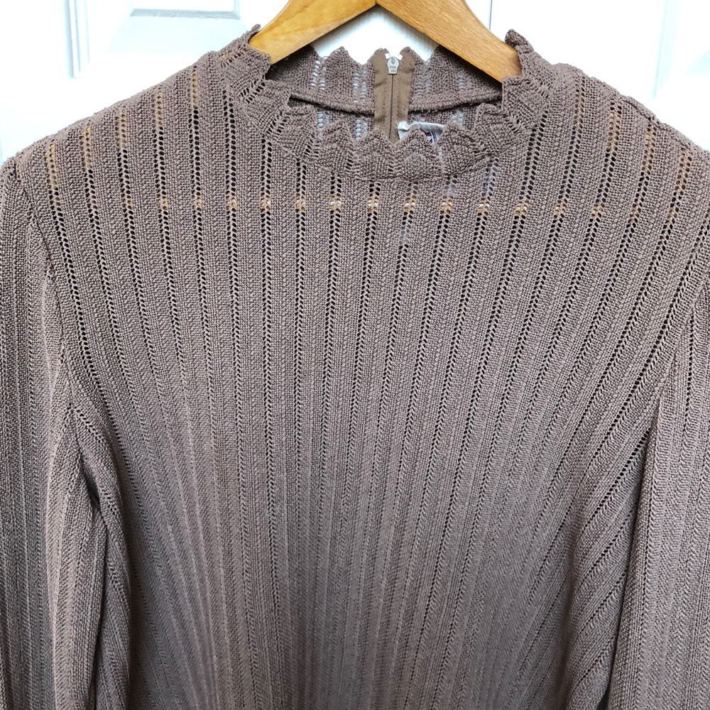 Vintage Castleberry sweater w/ zipper on the back.